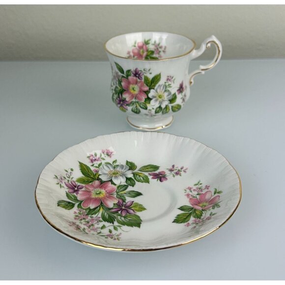 Vintage Paragon Flower Festival Teacup & Saucer Set, Pink Purple Floral, England - Picture 14 of 15